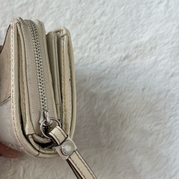 Coach compact Wallet - Picture 6 of 10